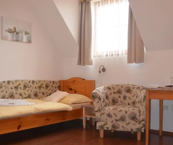 Hotel Tri Vezicky